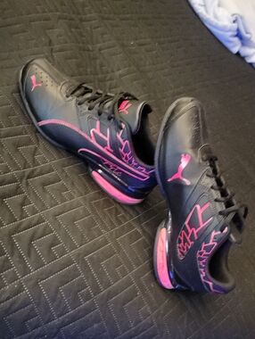 Puma Women's Black Athletic Sneakers with Pink Accents